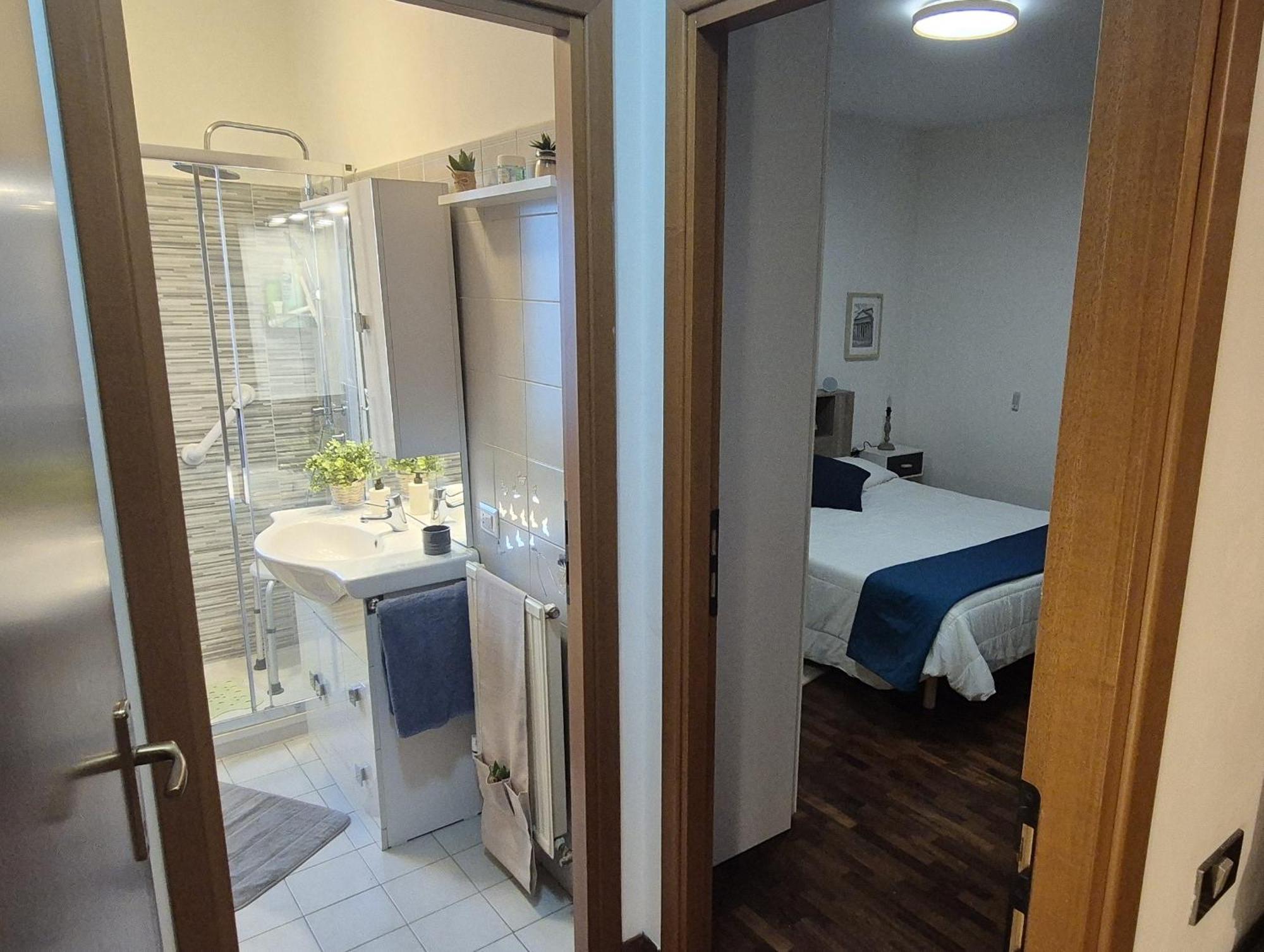 Eur Fenix Free Parking Family Apartment *